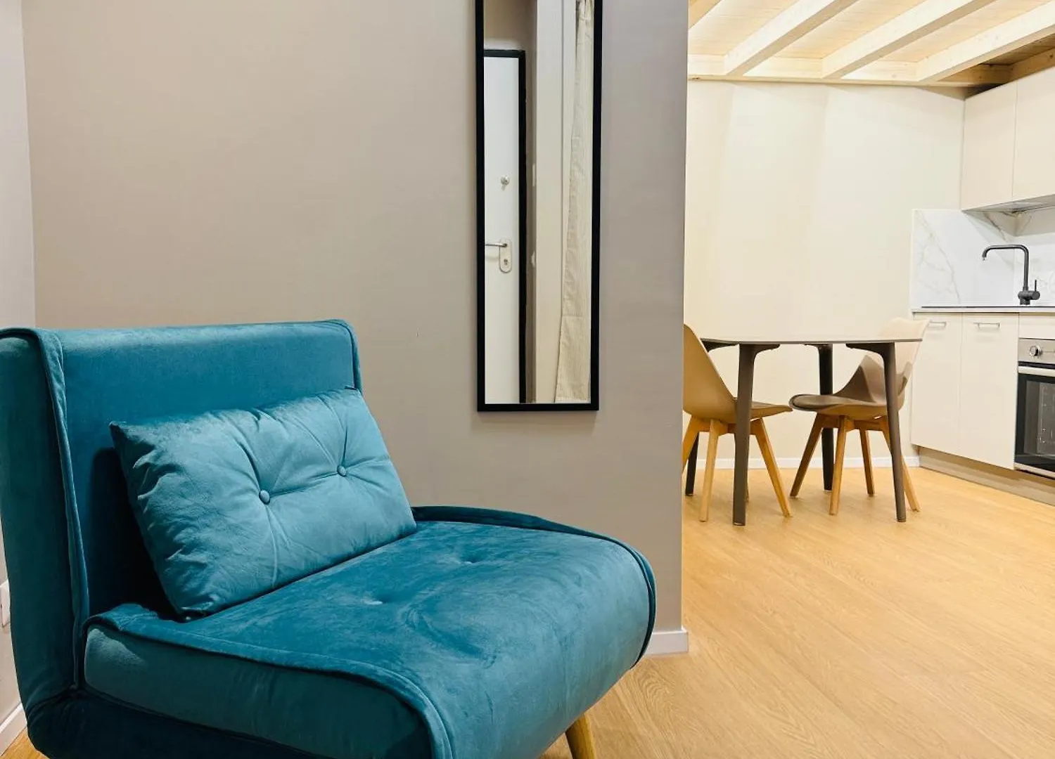 Comecasa Incantevole Loft Near Bocconi Mediolan Apartament